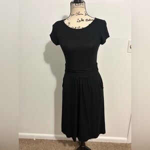 Boden Black Short-Sleeve Midi Dress